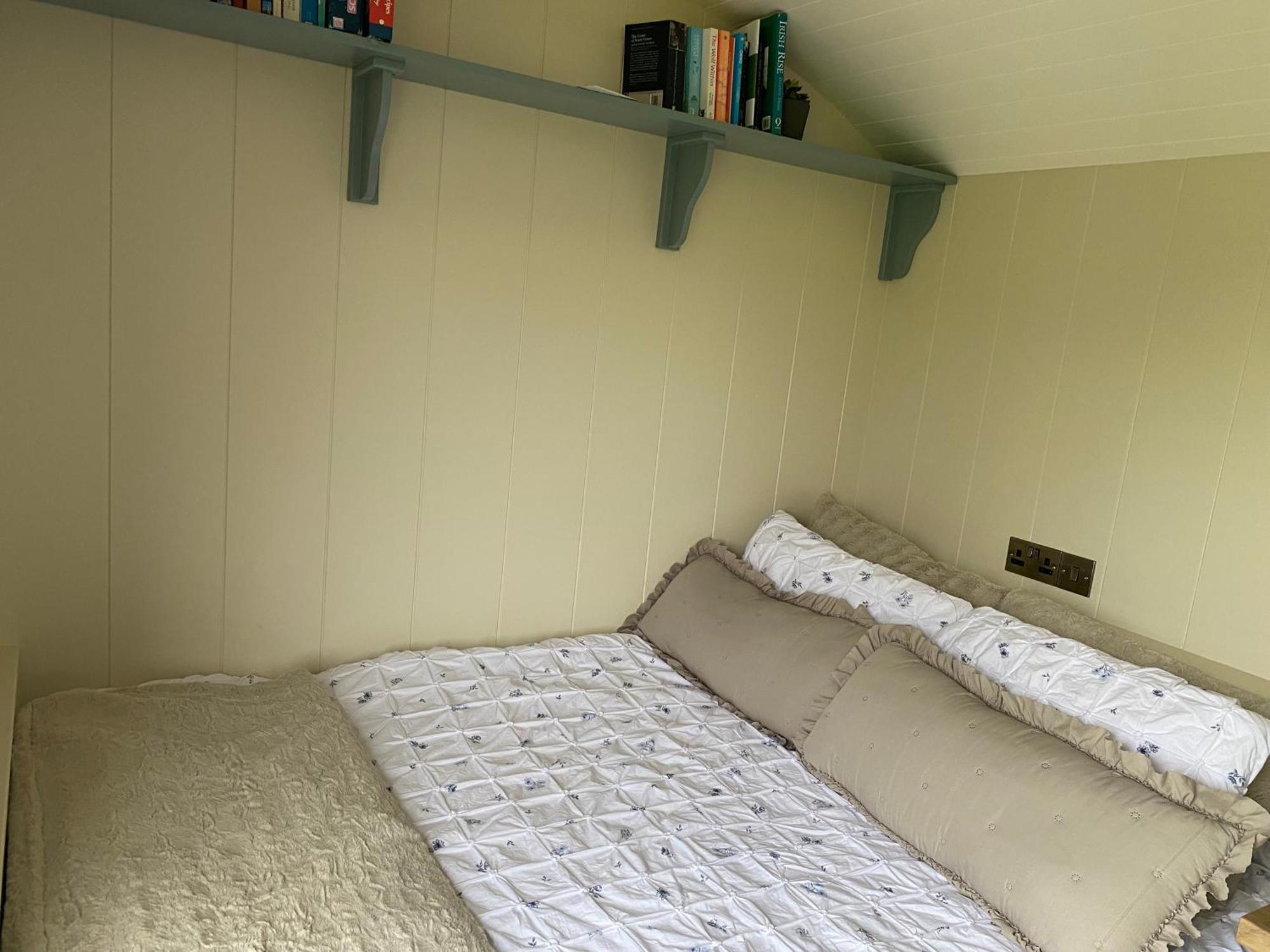 Villa Burren Garden Glamping Hut Boston Esterno foto