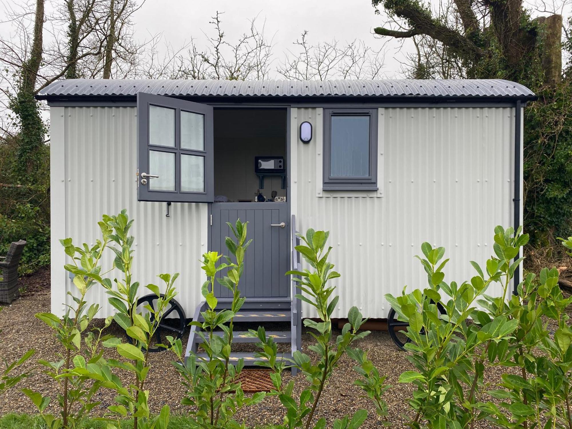 Villa Burren Garden Glamping Hut Boston Esterno foto